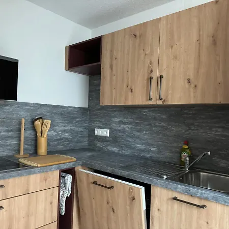 Goldene Krone מלון