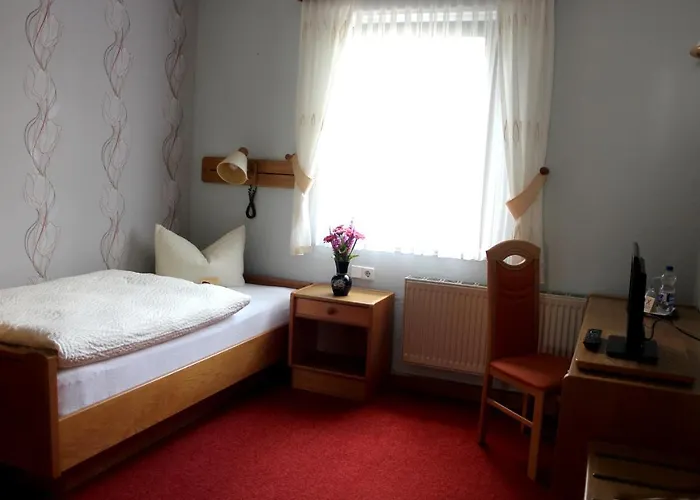 Goldene Krone Отель Belgershain