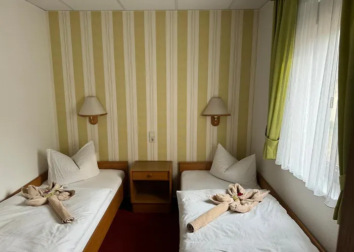 Goldene Krone Отель